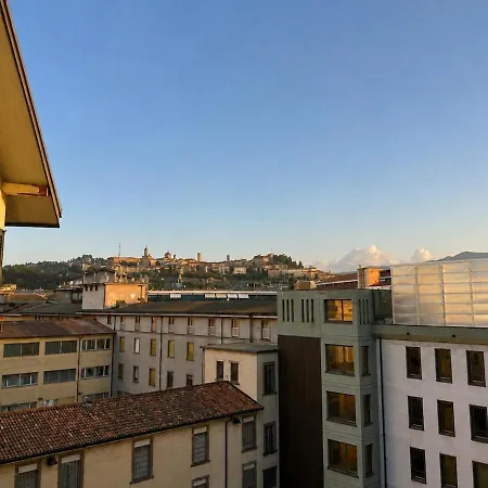 District Station - Citta Alta View * Bergamo